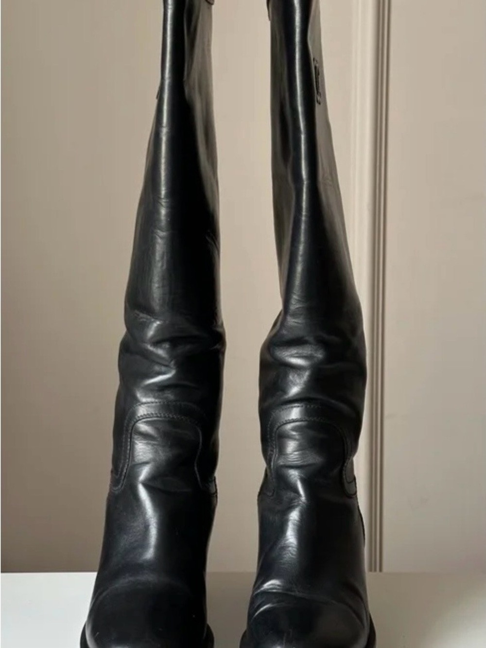 CHANEL Black Leather Over-the-Knee Boots with Embossed CC size 38 1/2C - Picture 8 of 12